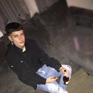 Meet your Posher, Calvin